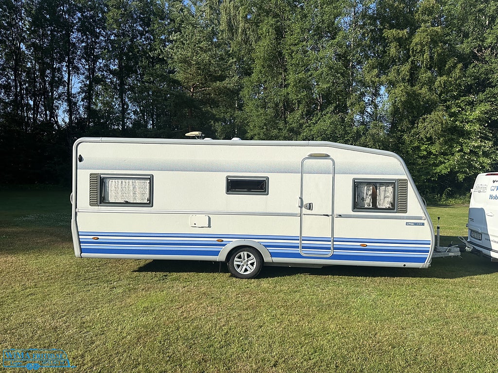 Polar 590 LB