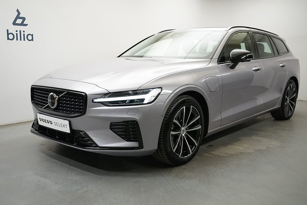 Volvo V60 T6 Plus Dark Nordic Edition, HarmanKardon Premi...