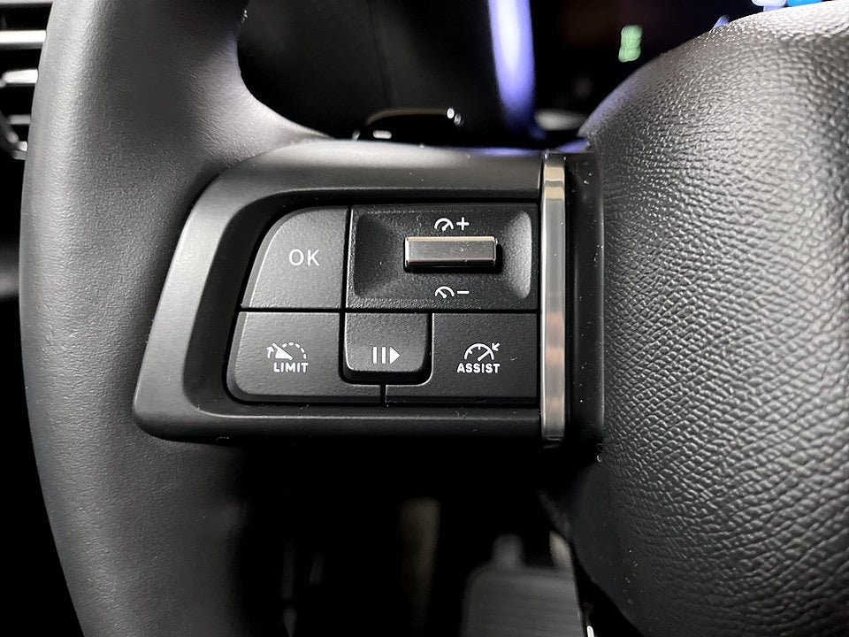 Bild på Citroën C4-X Shine 1.2 PT 130hk Aut B-KAMERA RATTVÄRME CARPLAY