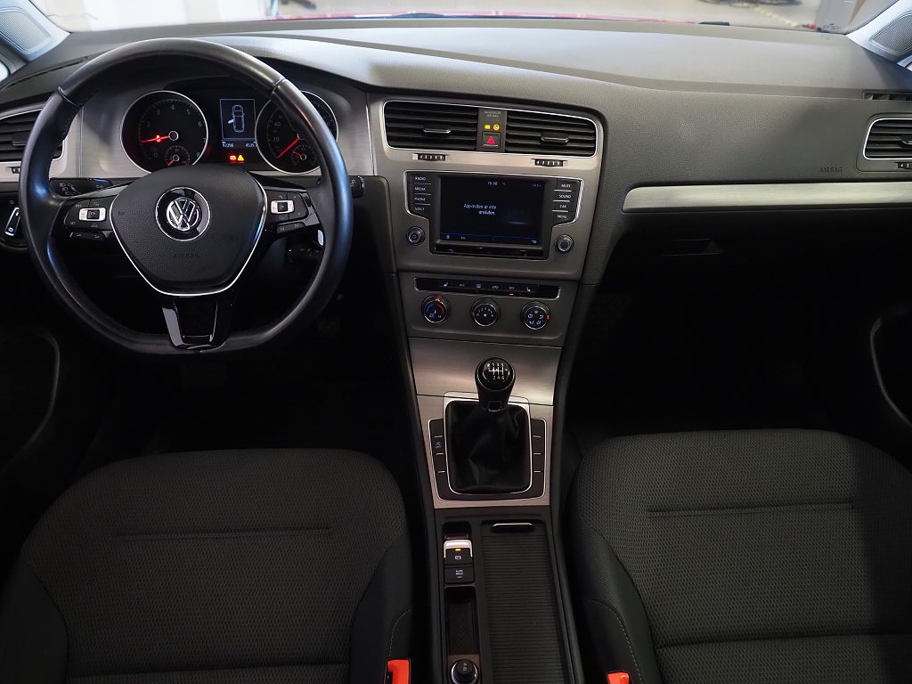 Volkswagen Golf Sportscombi 1.2 TSI Dragkrok Backkamera 2017