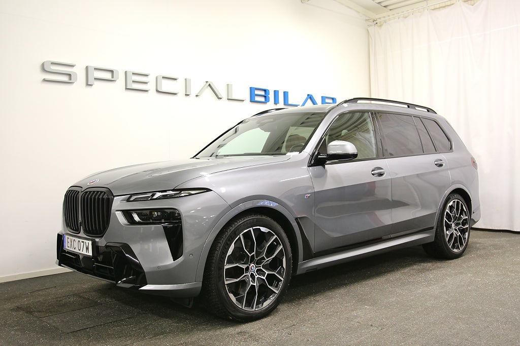 BMW X7 xDrive40d M Sport Pro Exclusive B&W OBS Spec 