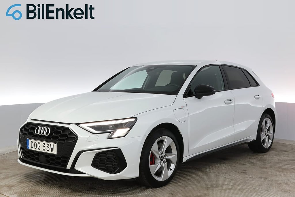 Audi A3 Sportback 45 TFSI e S-Line Evolution Cockpit 245hk