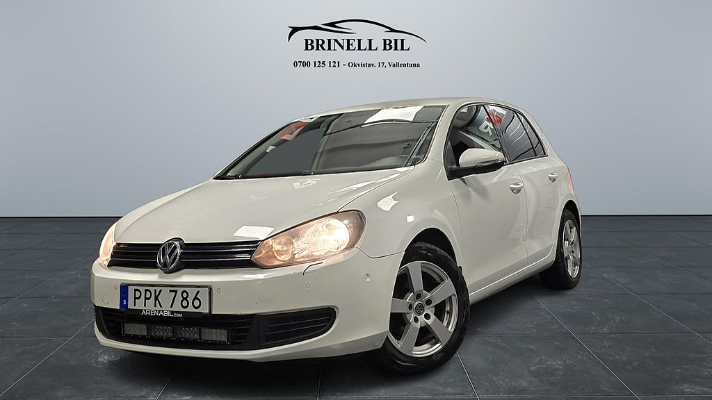 Volkswagen Golf 5-dörrar 1.6 TDI BMT DSG Sekventiell ( SÅLD )