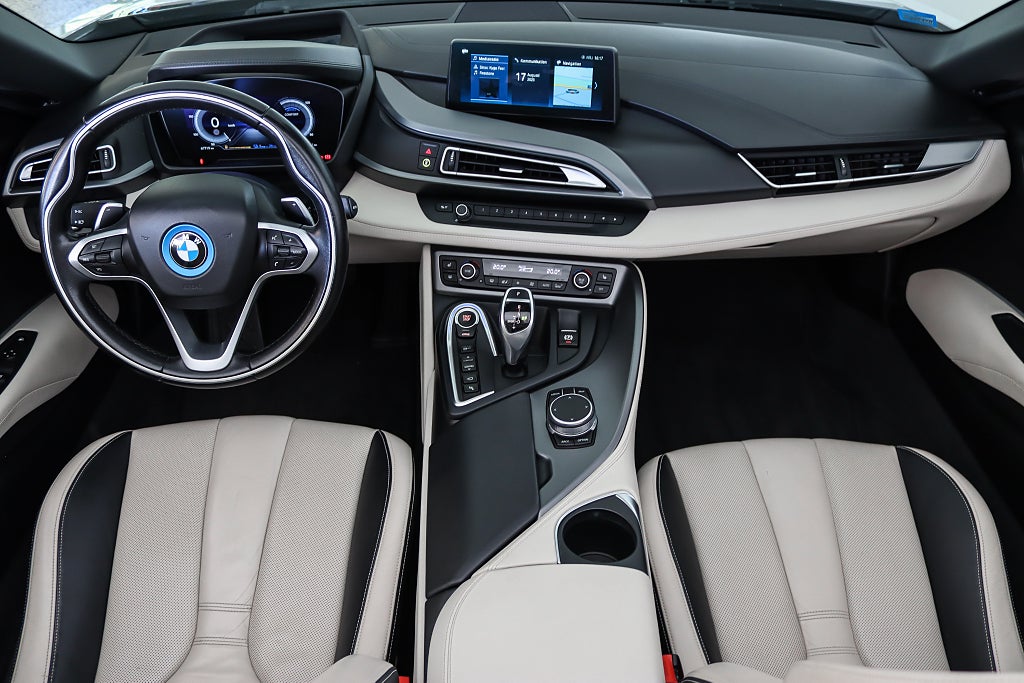 BMW i8 Roadster Laser Light HuD 360° Navi