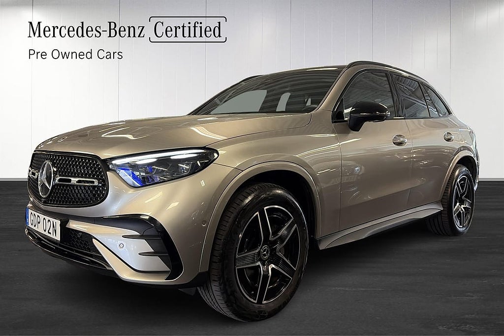 Mercedes-Benz GLC 300e 4MATIC | AMG Line | Panorama | 360...