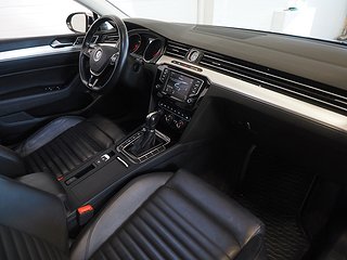 Kombi Volkswagen Passat 14 av 23