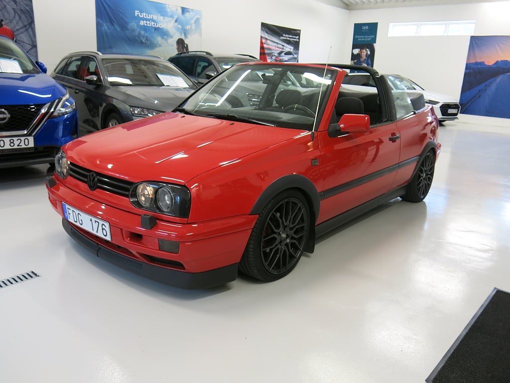 Volkswagen Golf Cabriolet 1.8 Rolling Stones Collection 90HK