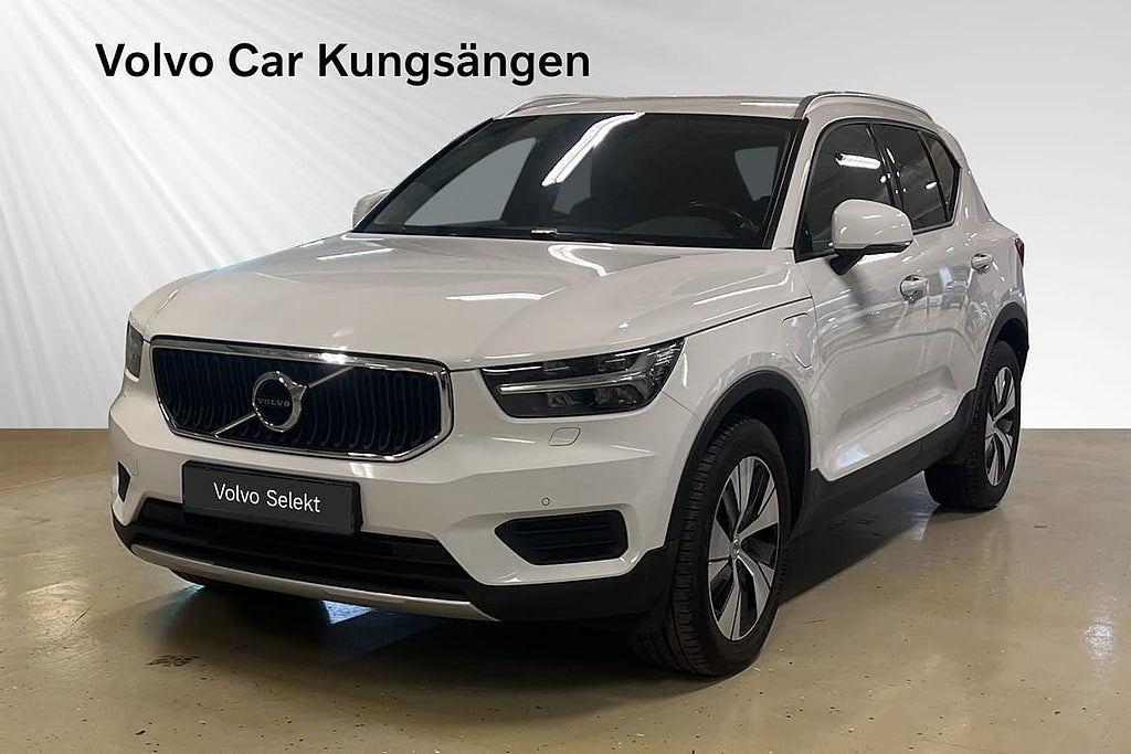 Volvo XC40 T5 Twin Engine Momentum Edition