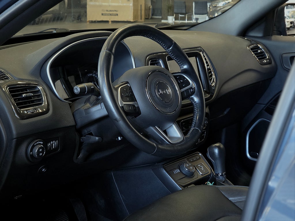 Jeep Compass S 4xe PHEV 240 hk / Alpine / Backkamera / Rattvärme