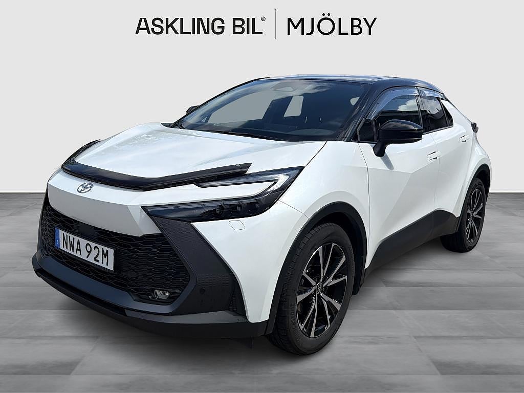 Toyota C-HR PHEV 2.0 Style Teknikpaket Bi-Tone Moms (inkommande)