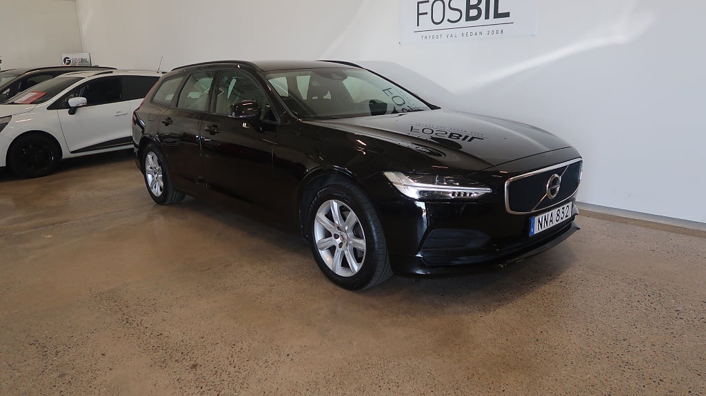 Volvo V90 D4 Business Nyservad Drag-Värmare-PDC-SoV