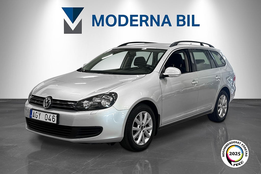 Volkswagen Golf Variant 1.6 TDI 105hk Kamrem bytt B-kamera Drag Nyserv