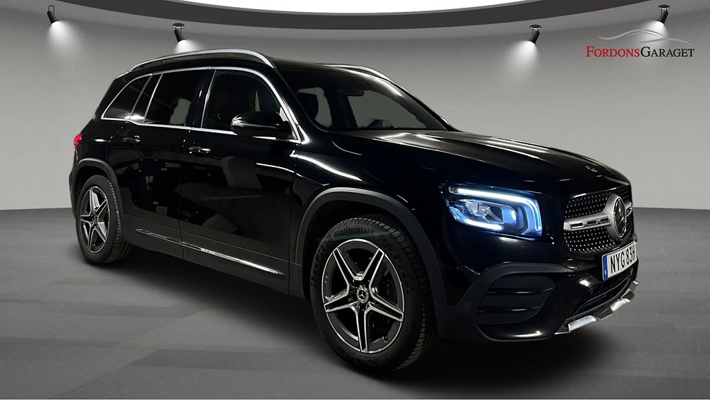 Mercedes-Benz GLB 200 4MATIC AMG AMBIENT KOLFIBERPAKET KAMERA DRAG 