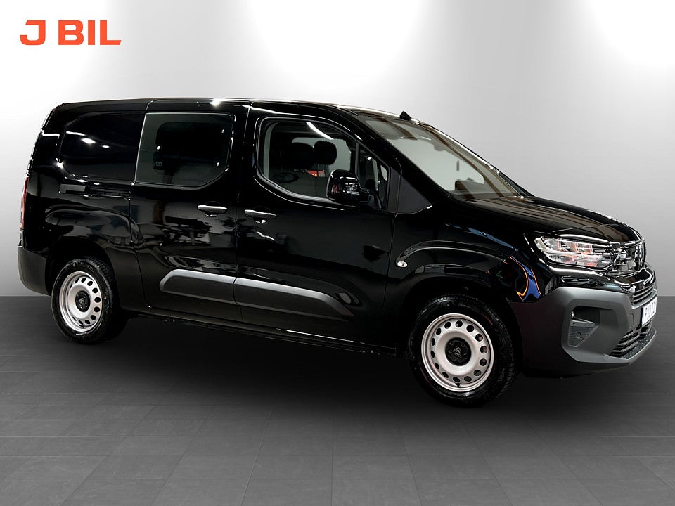 Peugeot Partner Crew Cab 130hk Aut - EDITION! SERVICE & V-HJUL INGÅR!