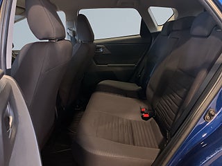 Toyota Auris Hybrid e-CVT Active Plus Kamera Navi Skinn S&V-hjul – bild 11