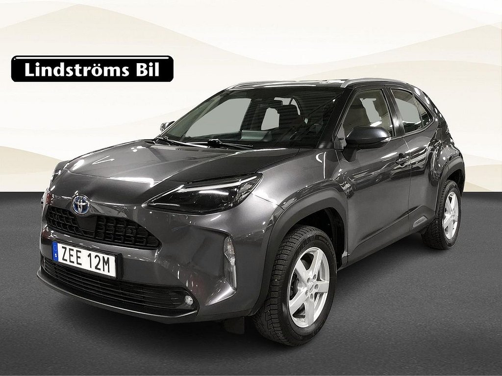 Toyota Yaris Cross Hybrid 1.5 Active P-sensorer Vinterhjul