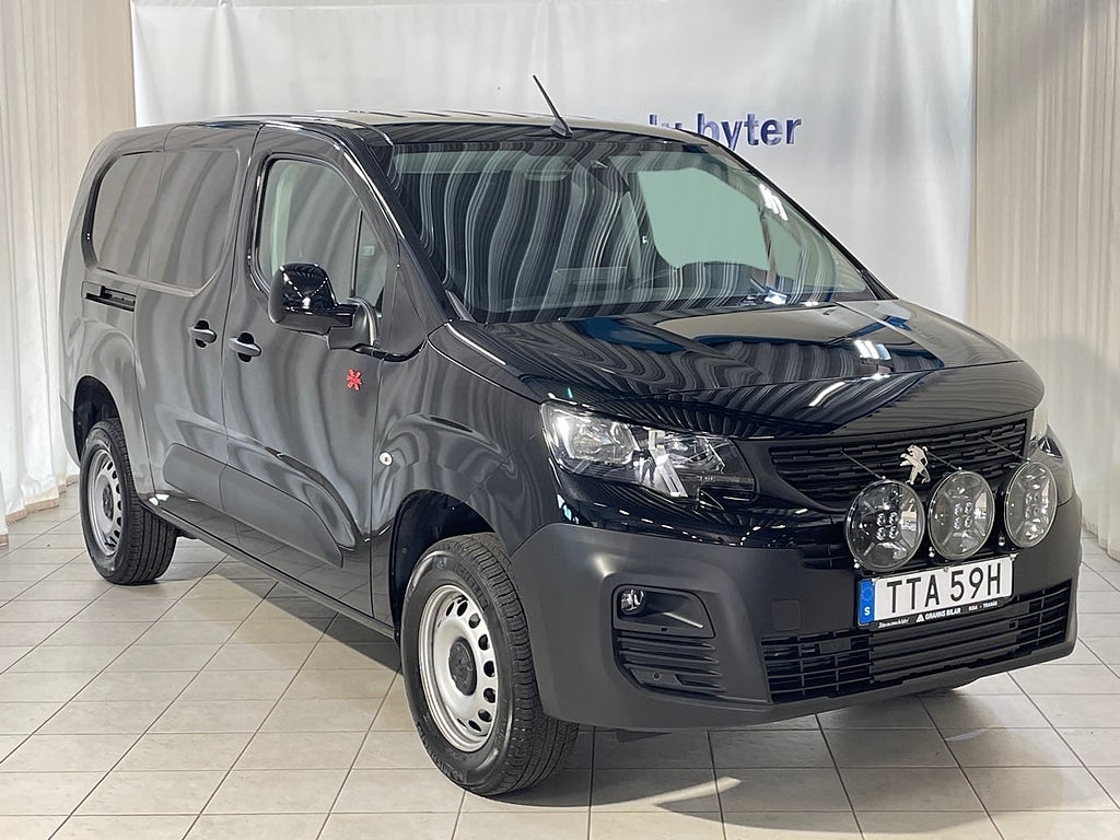 Peugeot Partner 4X4 PRO+ L2 130hk Tresits Ordinarie Pris 522.000kr inkl