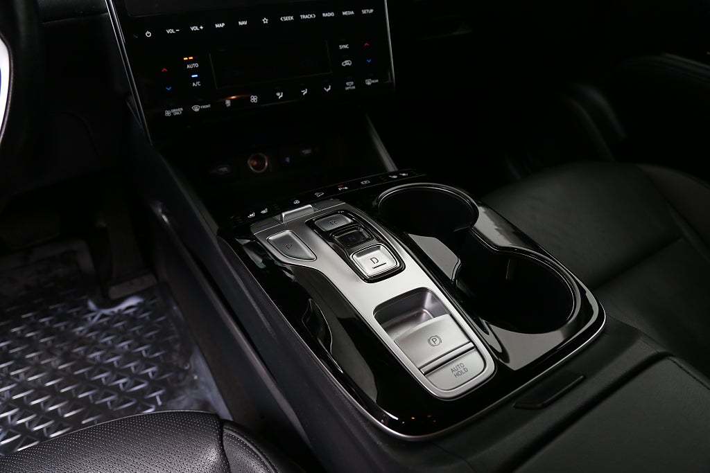 Hyundai Tucson 1,6 T-GDi PHEV 265hk 4WD Advanced Bränslevärmare Drag