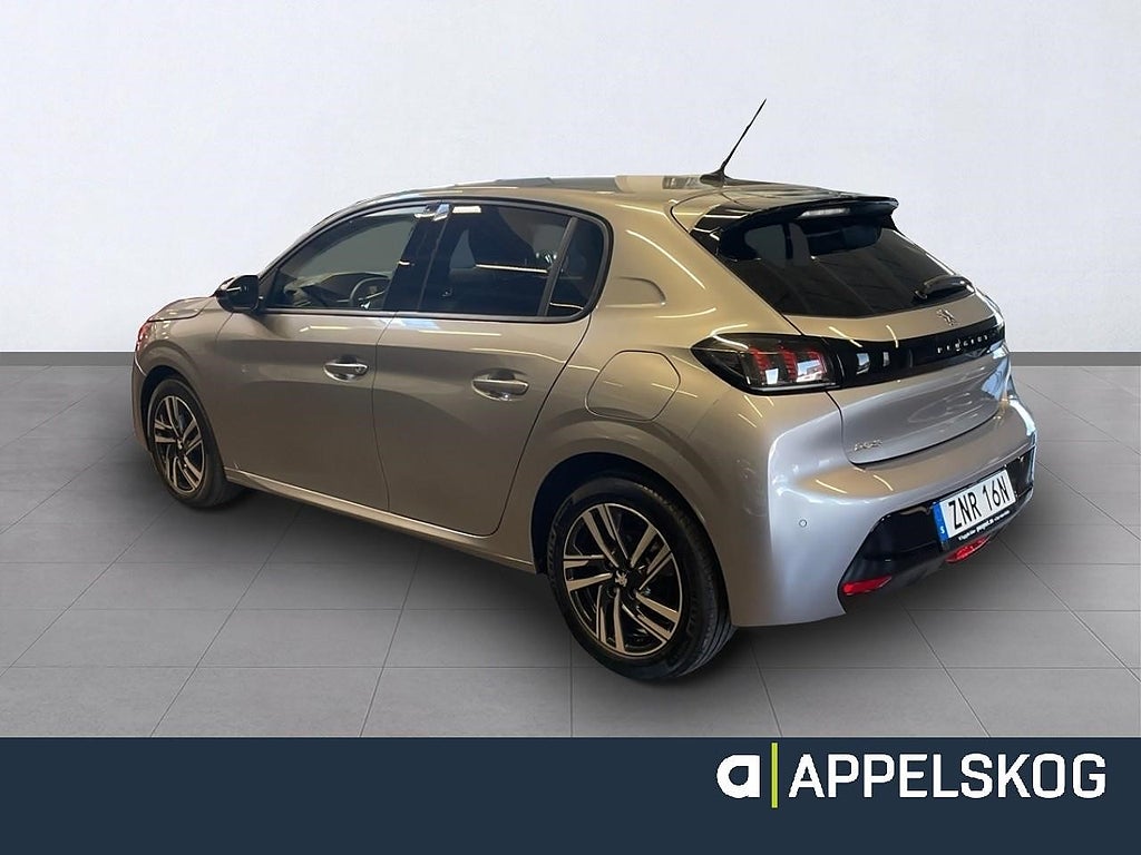 Peugeot 208 ALLURE PureTech 100hk |RÄNTA 3,99%|V-HJUL INGÅR| thumbnail