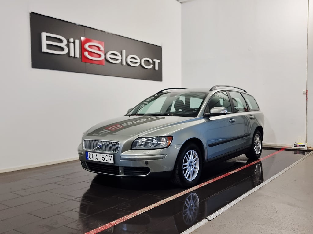 Volvo V50 1.8 Kinetic Euro 4 Ny Servad Ny Besiktad 2 Ägare 