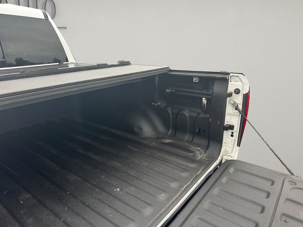 Dodge Ram 1500 Crew Cab LARAMIE 4X4 401 hk - bild 21