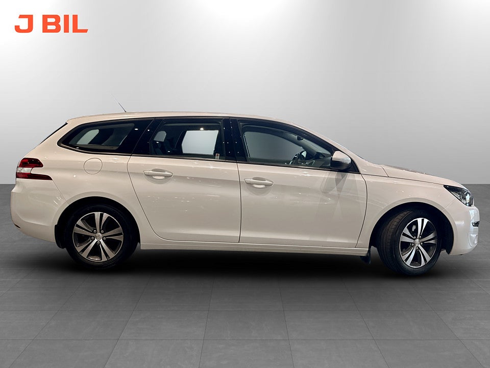 Bild på Peugeot 308 SW Active 1.6 BHDi 120hk BACKSENSORER