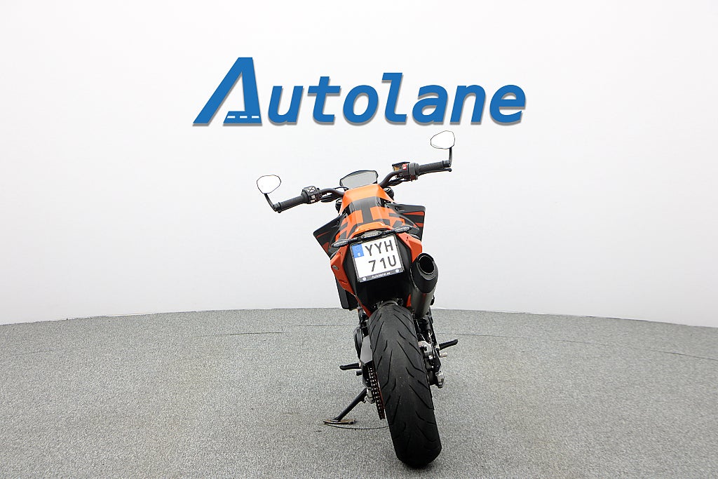 KTM 890 Duke GP* Endast 639 mil* Sommarkampanj 4,99%
