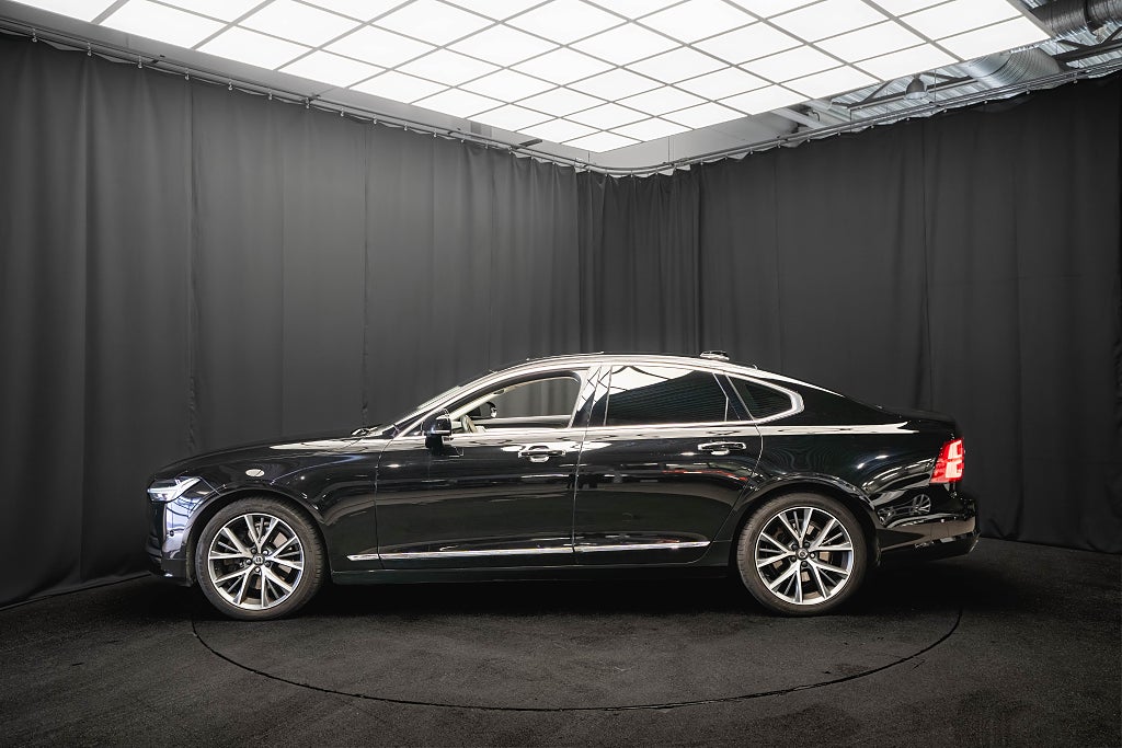 Volvo S90 T6 AWD Inscription Pro PANO B&W LUFT DRAG LÄDER HUD