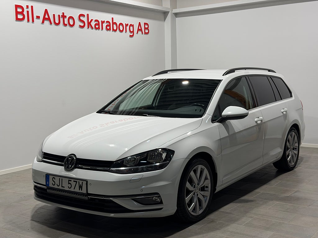Volkswagen Golf 1.5 TSI Automat GT Kombi Dragkrok Värmare 