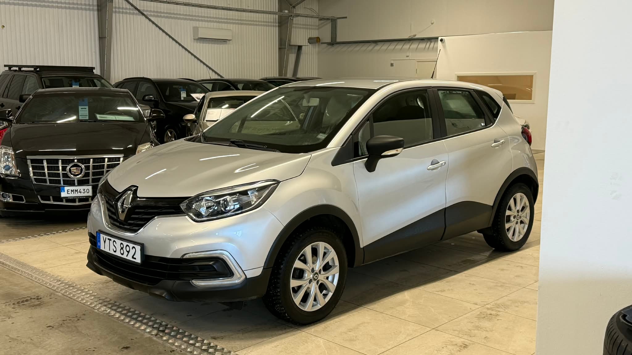 Renault Captur 0.9 TCe Euro 6 2018, kuva 4/50
