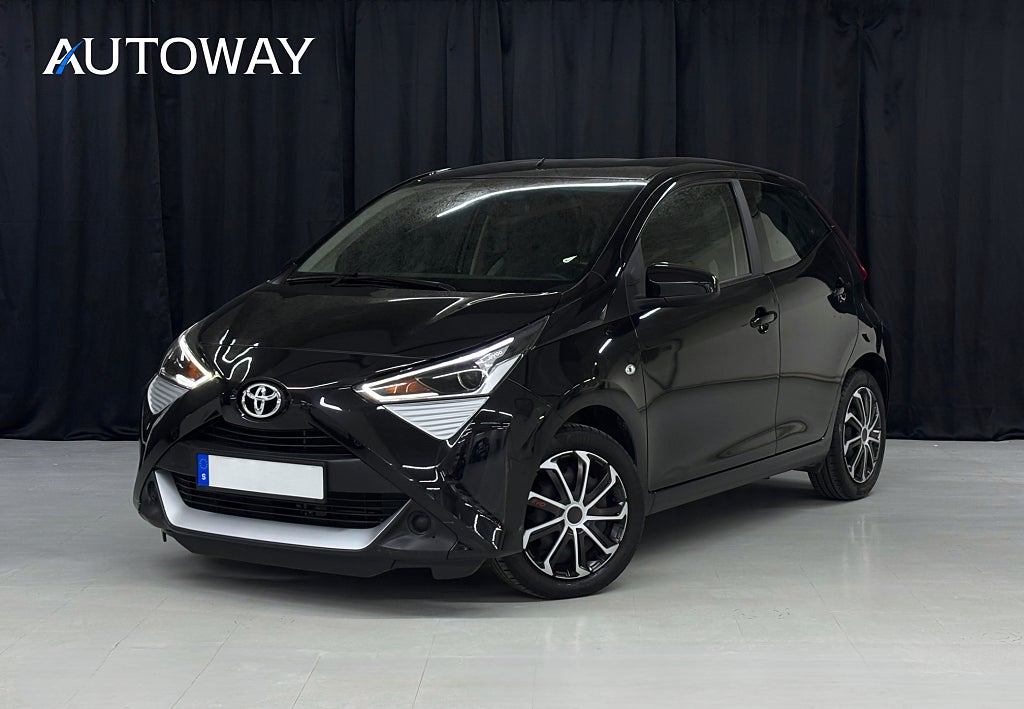 Toyota Aygo 1.0 VVT-i X-PLAY EVO | 1 ÄGARE | GARANTI | 0% RÄNTA |