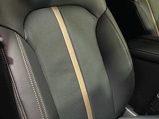 SUV Mazda CX-80 12 av 26