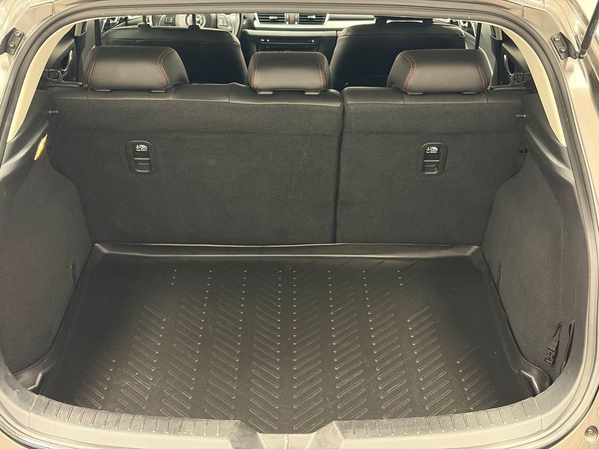 Mazda 3 2,2 Sport 2014, bild 5/10