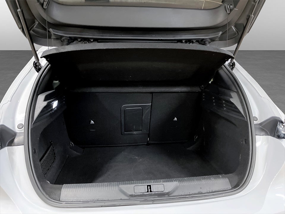 Bild på Peugeot 308 5D GT 1.2 PT 130hk Aut - 360,CARPLAY,NAV