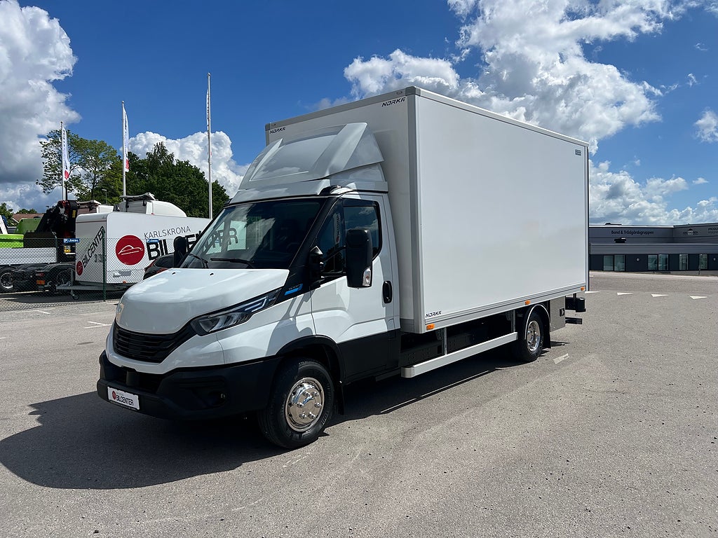 Iveco Daily 72C14E AirPro Skåpbil med Z-Lift, ELBIL