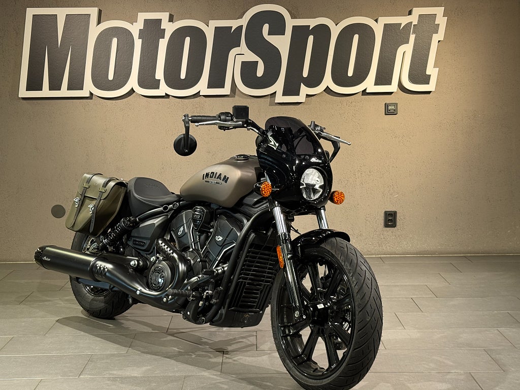 Indian SCOUT ROGUE 1250