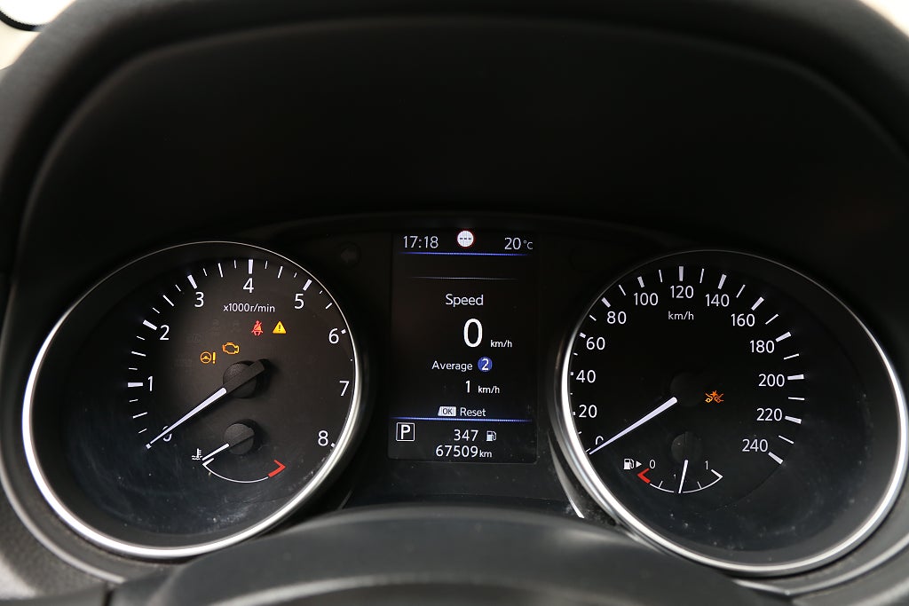 Nissan Qashqai 1,3 DIG-T 158hk Aut Navi 360°-kamera Dragkrok 2021