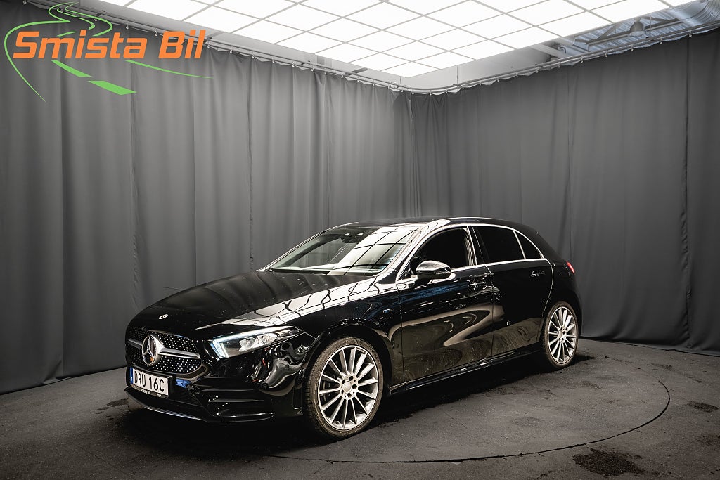 Mercedes-Benz A 250 e AMG WIDESCREEN COCKPIT KAMERA 218hk