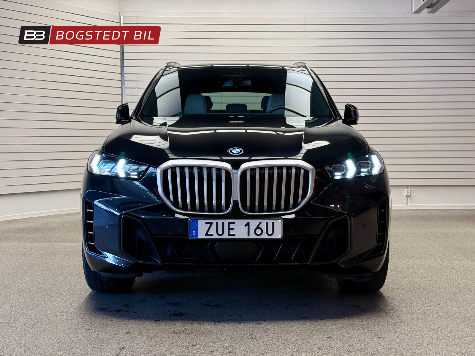 BMW X5 xDrive 50e 490hk Business Edt M Sport|Drag|Innovation 2025 - miniatyr 2