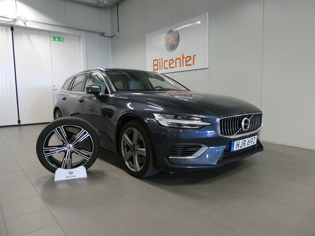 Volvo V60 Recharge T6 AWD Inscription *KFL 10 år 2,99%* 