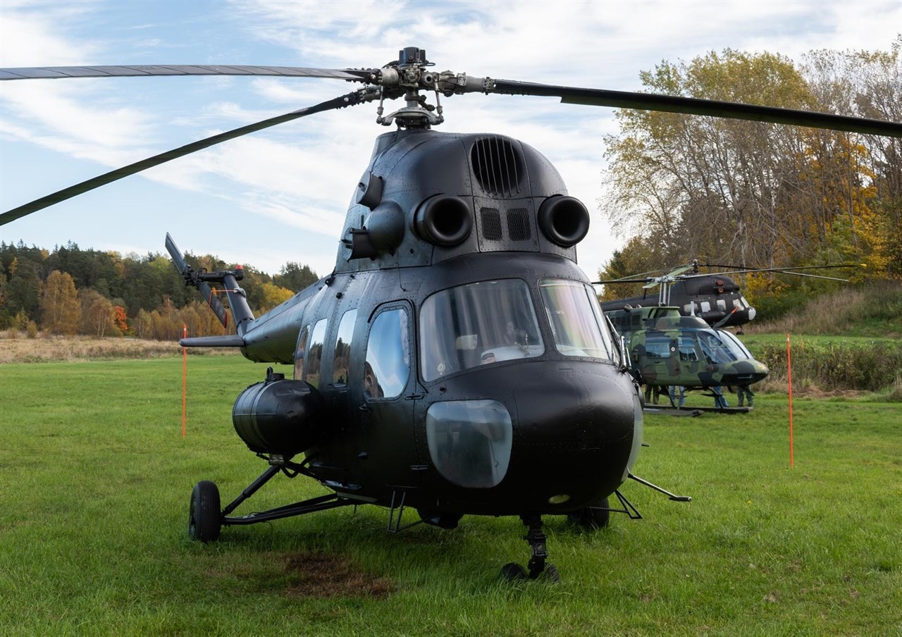 MIL Mi-2 Helikopter 1974, bild 2/34