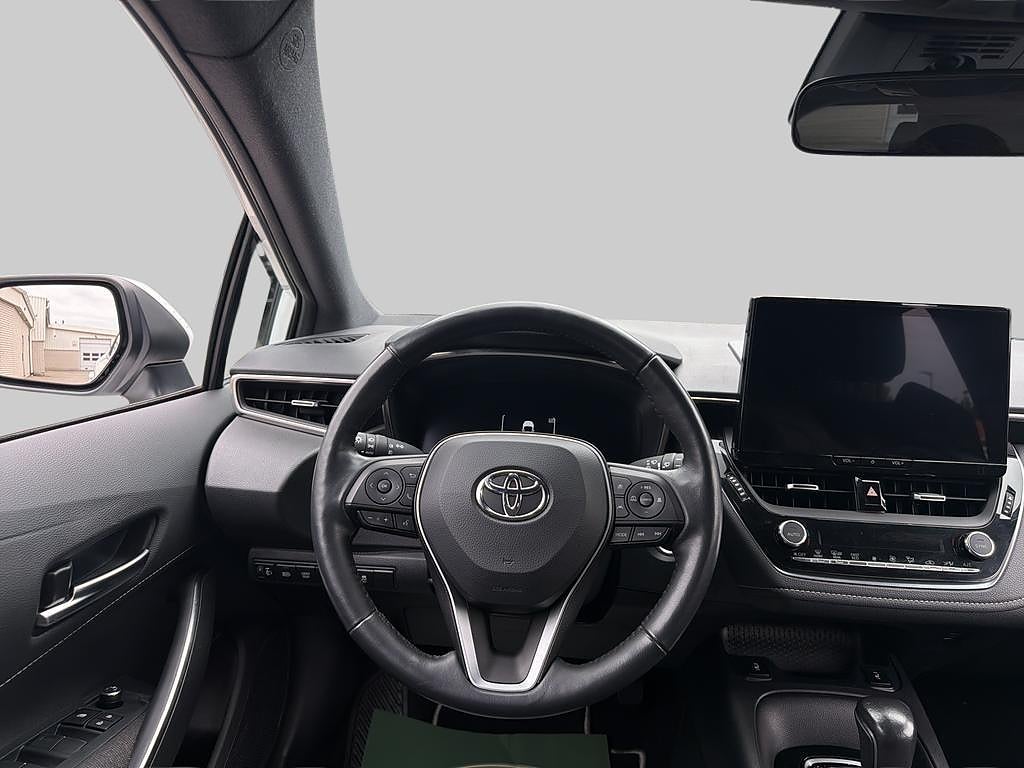 Toyota Corolla 2023 - miniatyr 10
