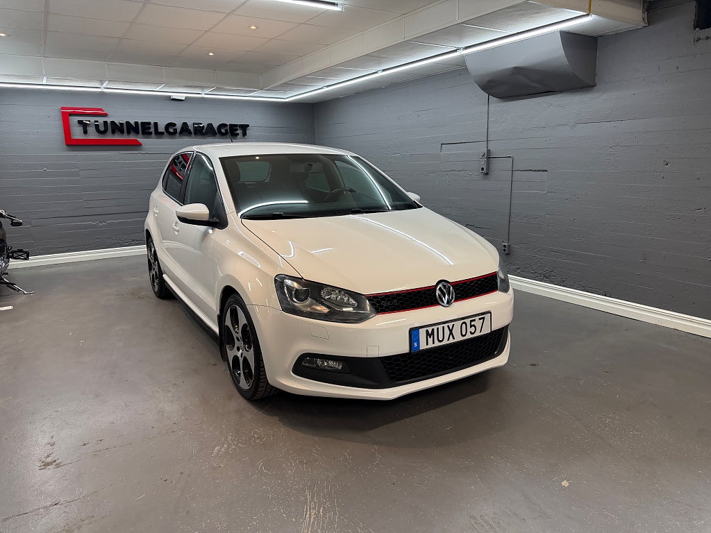 Volkswagen Polo GTI 1.4 TSI 5-D Nyservad Nybesiktigad 