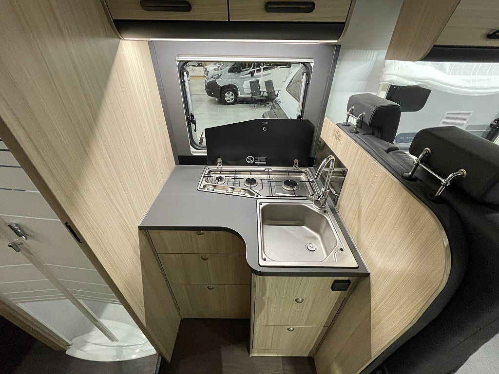 Sun Living S 75 SC / Automat / ALDE / AC-Bodel / Solcell / 5bält / Taksäng/ - Sun Living