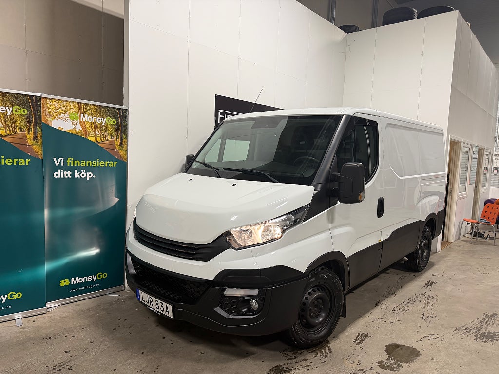 Iveco Daily 35-120 Skåpbil 2.3 JTD Hi-Matic Euro 6/2-Ägare