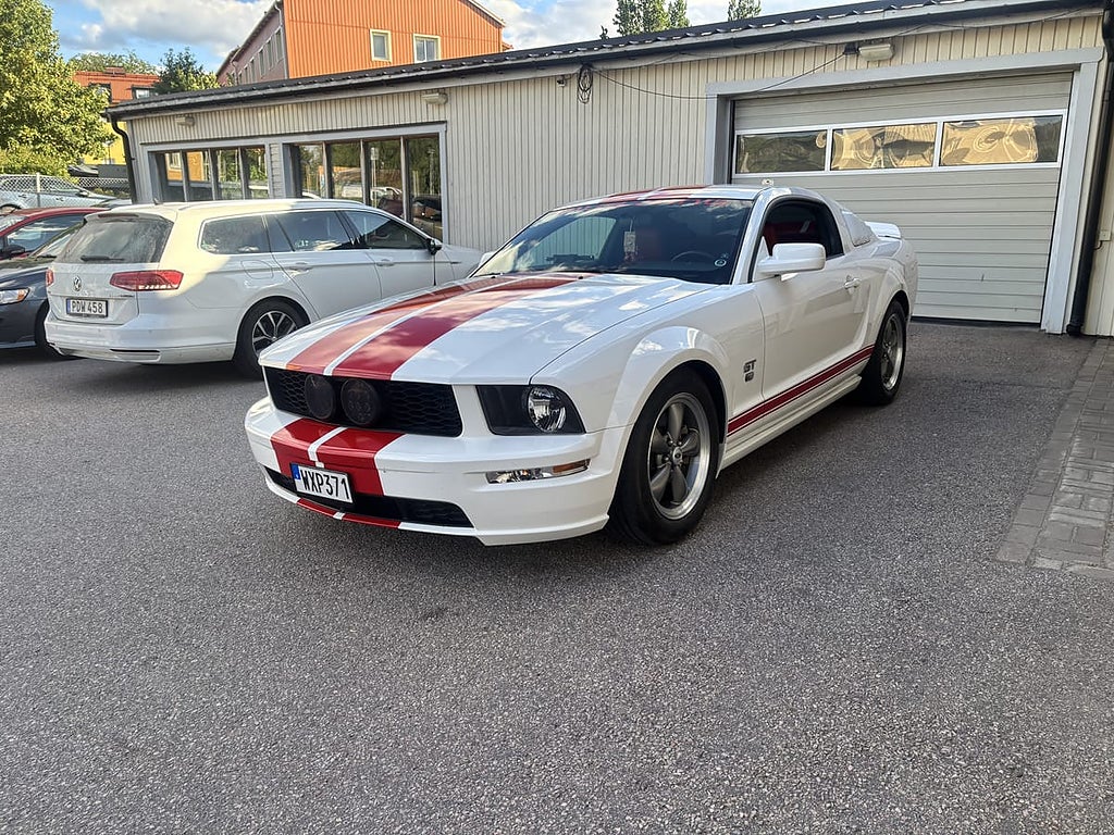 Ford Mustang GT GT