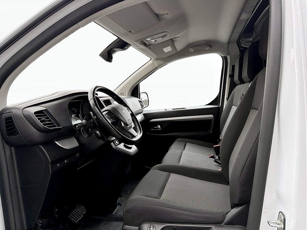 Bild på Peugeot Expert PRO+ 2.0 BHDi 145hk Aut L3 - B-KAMERA, BACKSENSORER