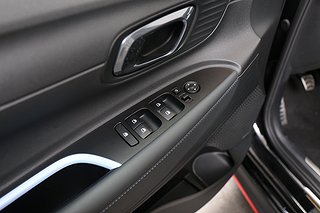 Halvkombi Hyundai i20 6 av 28