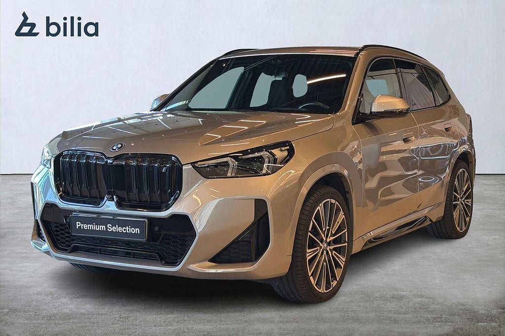 BMW iX1 xDrive 30 M Sport | Innovation | 360° | H&K | Drag | 20