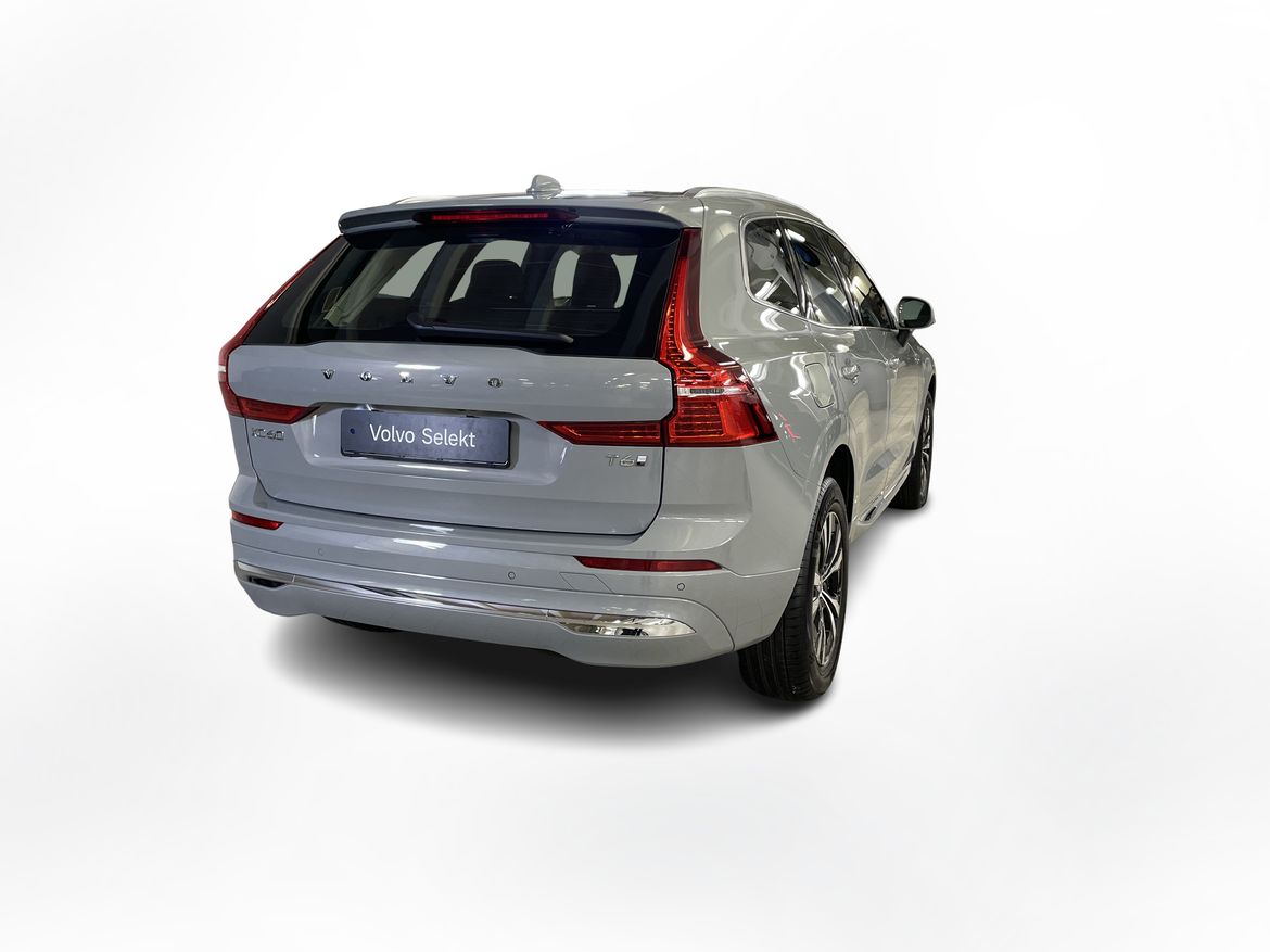 Volvo XC60 T6 Core Special Edition 2025, bild 7/10